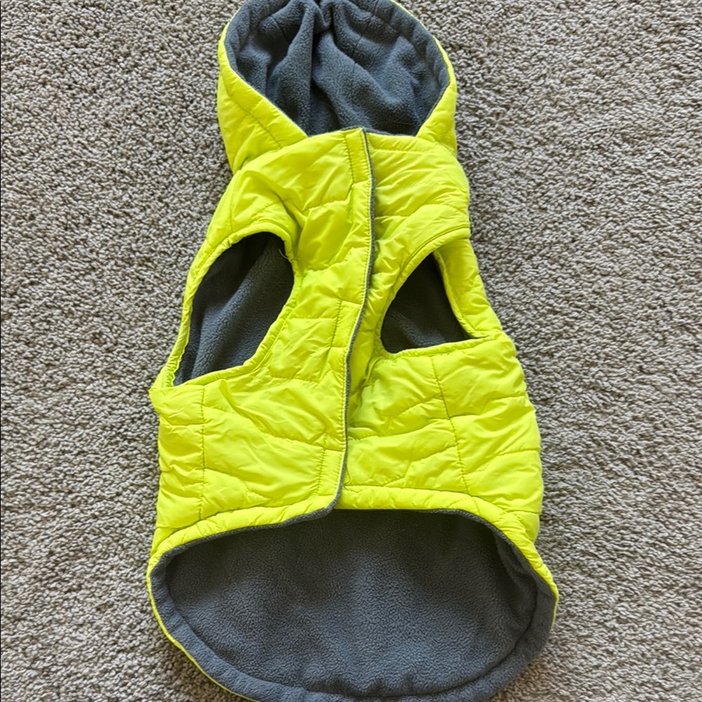 Dogs Yellow and Gray Hooded Vest